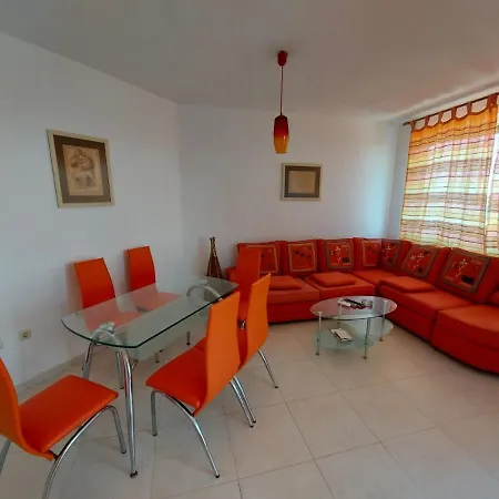 Kapriz Apartment *